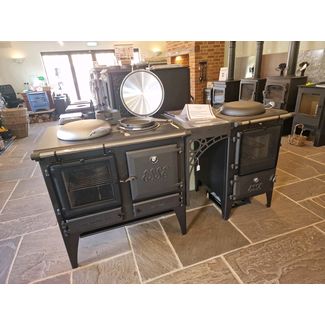 Esse Ironheart with shelf and Esse Bakeheart on display in our showroom