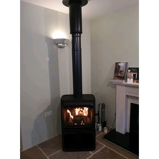 Jotul F305B woodburner 7kw cast iron on display