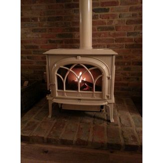 Jotul F500 with tracery door in ivory enamel woodburner
